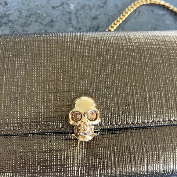 ALEXANDER MCQUEEN GOLD CALF LEATHER SKULL WOC - Picture 6 of 6